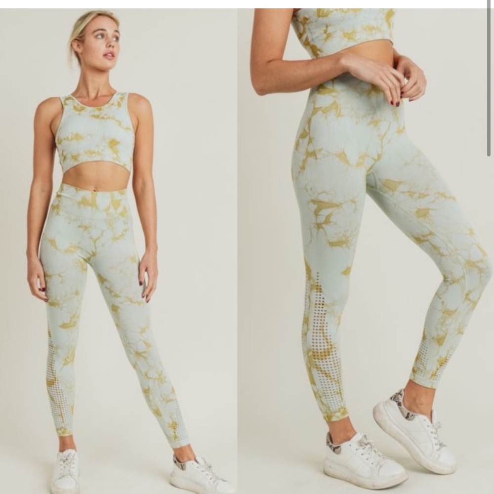 Mono B | High Waist Tie Dye Spandex Leggings